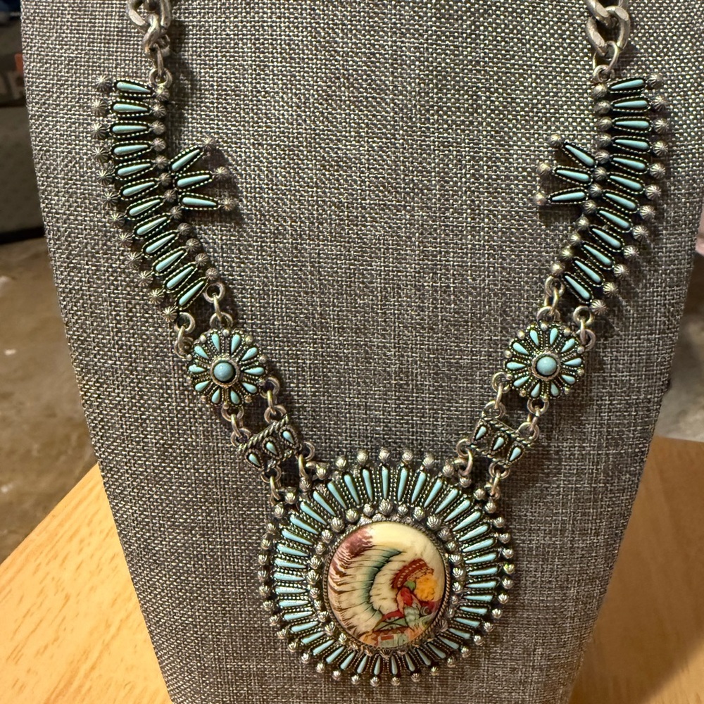 Turquoise Floral Medallion Statement Necklace - Women Jewelry